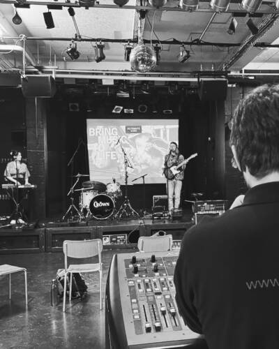 E50 F7295 335 E 4 BE0 A38 A 1 D6 D965 CF2 F5