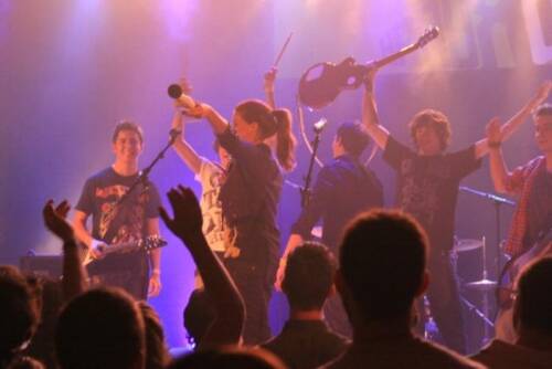 252649 355330907873999 40212889 n